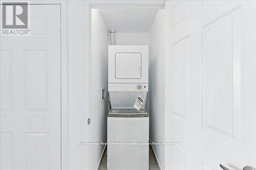 3701 - 208 Enfield Place, Mississauga, Ontario  L5B 0G8 - Photo 24 - W12688060