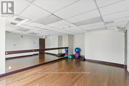 3701 - 208 Enfield Place, Mississauga, Ontario  L5B 0G8 - Photo 38 - W12688060