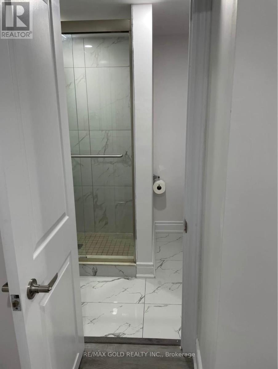 1075 Gorham Way, Milton, Ontario  L9T 6N7 - Photo 16 - W12688084