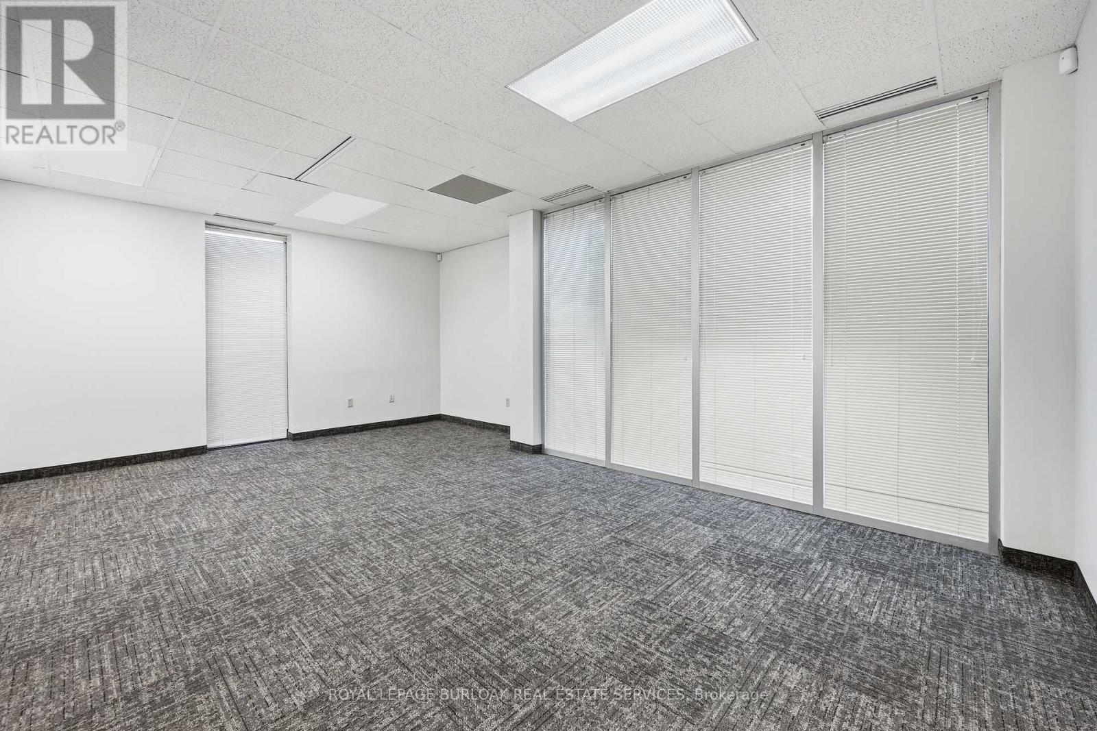 101 - 3430 South Service Road, Burlington, Ontario  L7N 3T9 - Photo 17 - W12688116