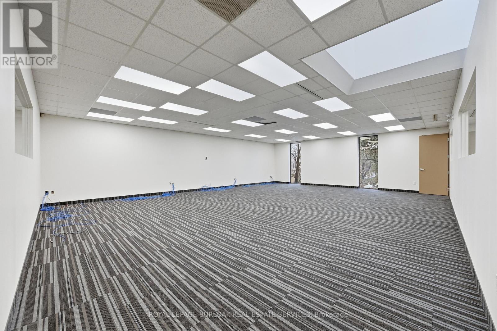 203 - 3430 South Service Road, Burlington, Ontario  L7N 3T9 - Photo 17 - W12688122