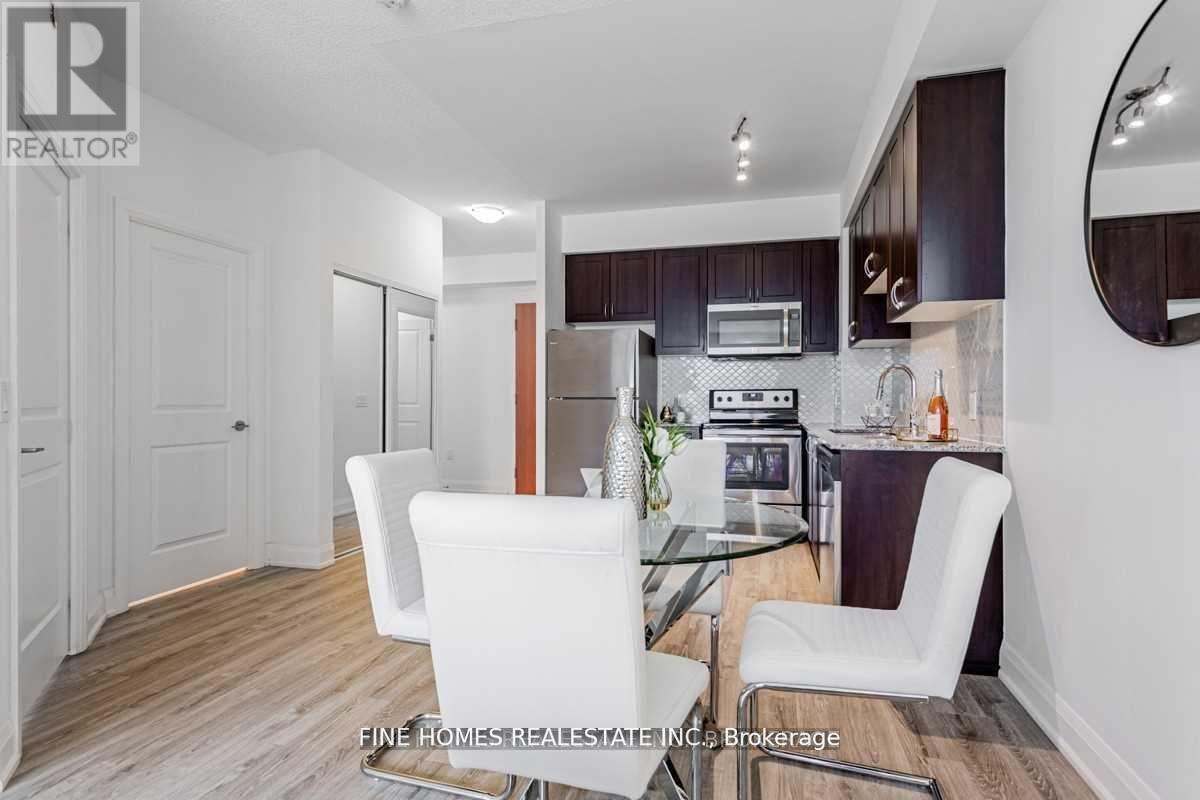 514 - 2800 Keele Street, Toronto, Ontario  M3M 2G4 - Photo 5 - W12688124