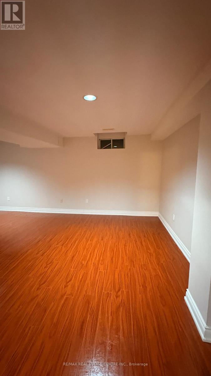 4358 Bacchus Crescent, Mississauga, Ontario  L4W 2Y3 - Photo 20 - W12688140