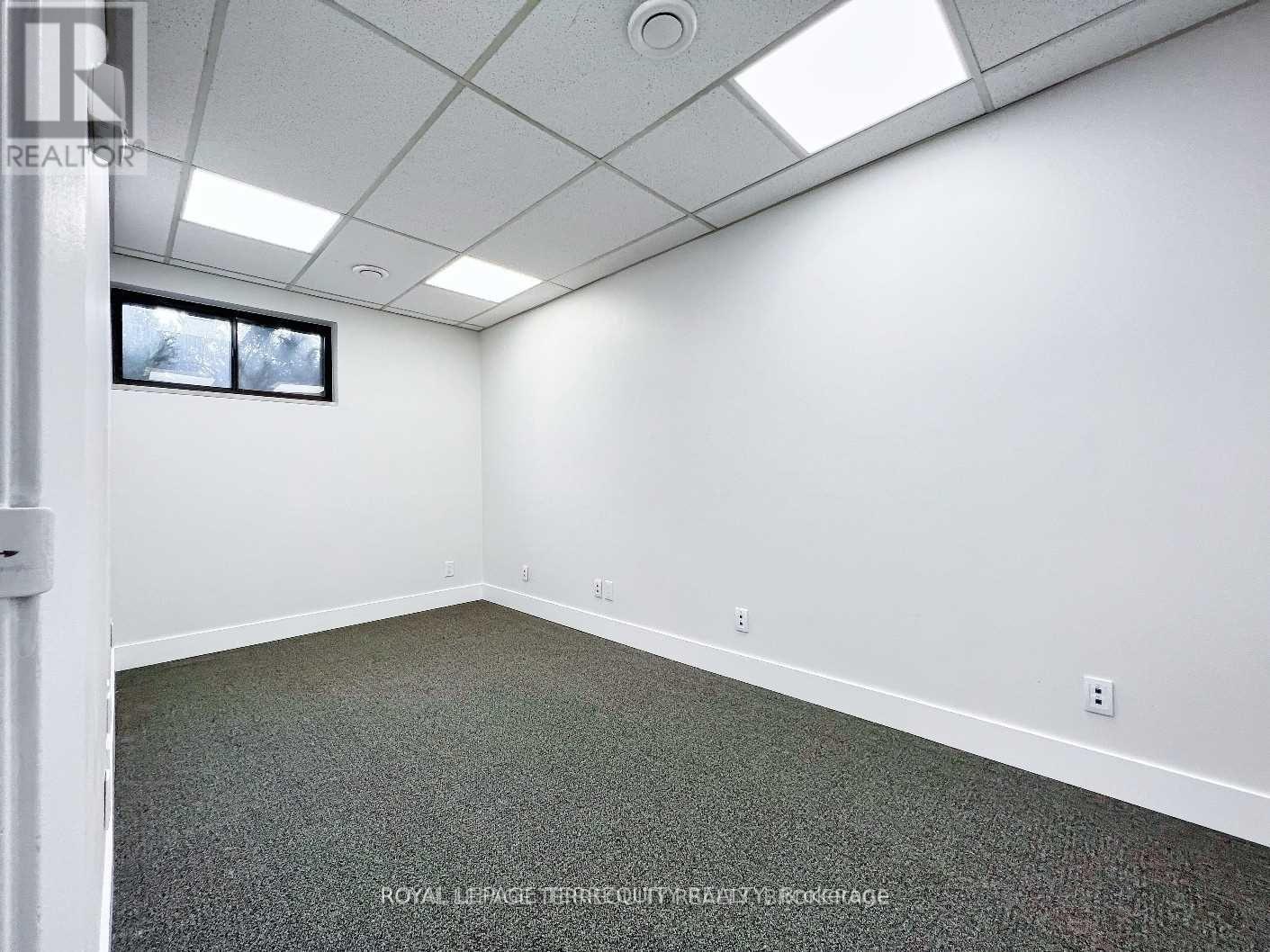 16d - 160 The Westway, Toronto, Ontario  M9P 2C1 - Photo 3 - W12688142