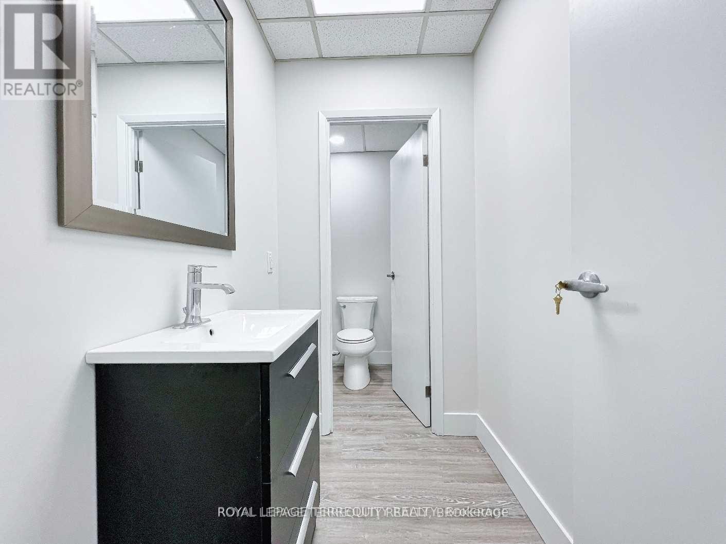 16d - 160 The Westway, Toronto, Ontario  M9P 2C1 - Photo 5 - W12688142