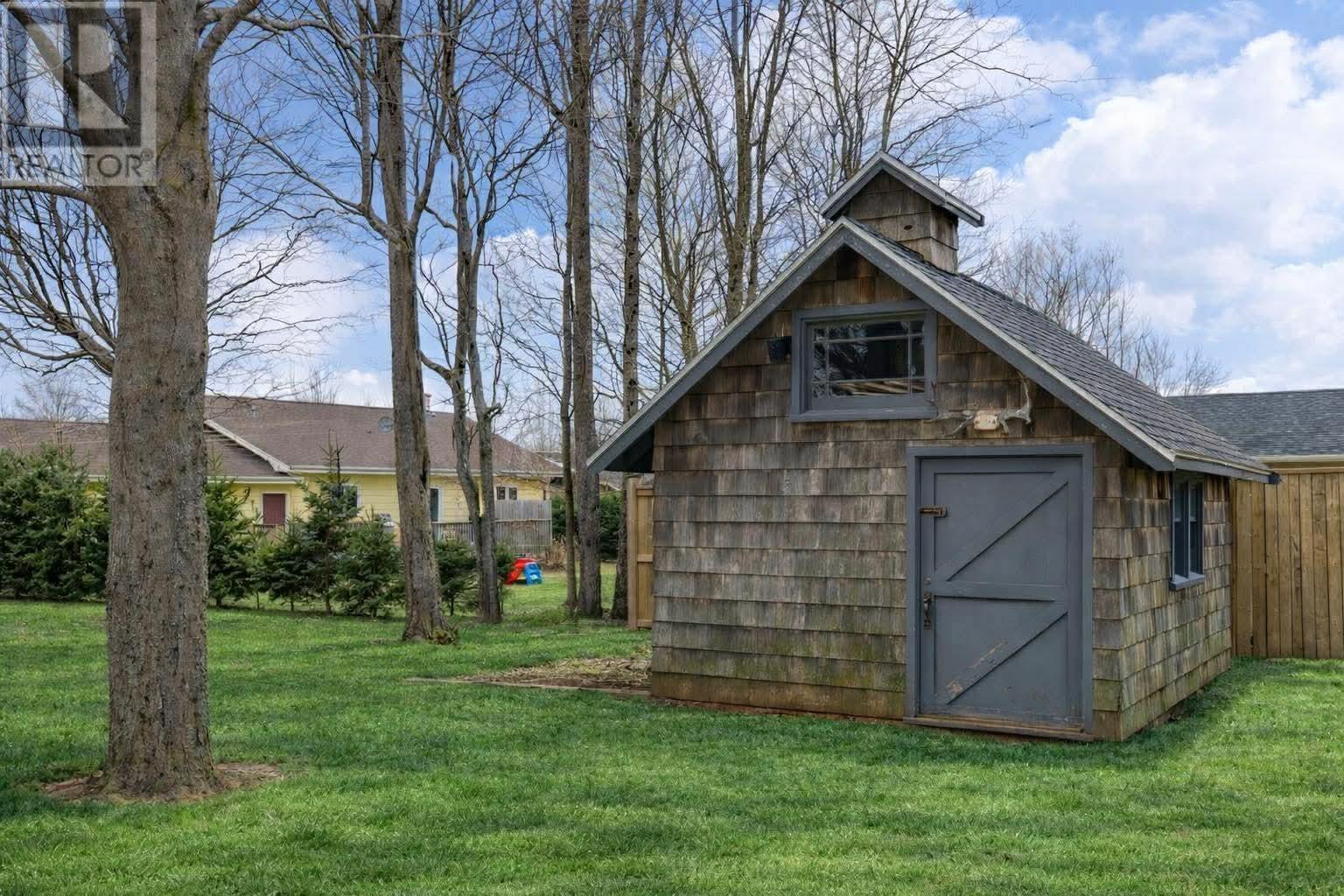 7 Glynwood Drive, Sherwood, Prince Edward Island  C1A 6J7 - Photo 36 - 202600630