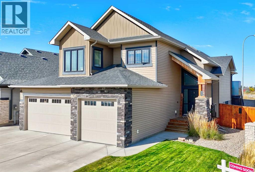103 Canyon Estates Way W, Lethbridge, Alberta  T1J 4S8 - Photo 2 - A2262328