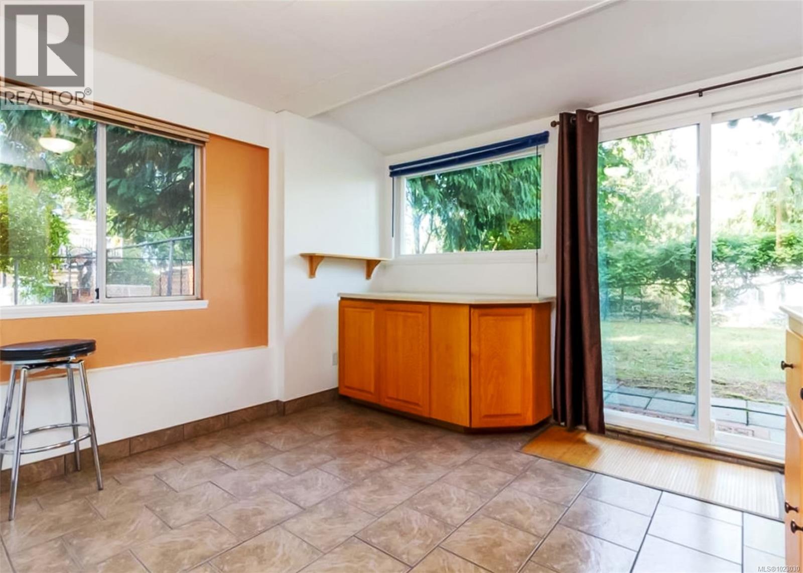 5810 Hammond Bay Rd, Nanaimo, British Columbia  V9T 5N3 - Photo 21 - 1023030