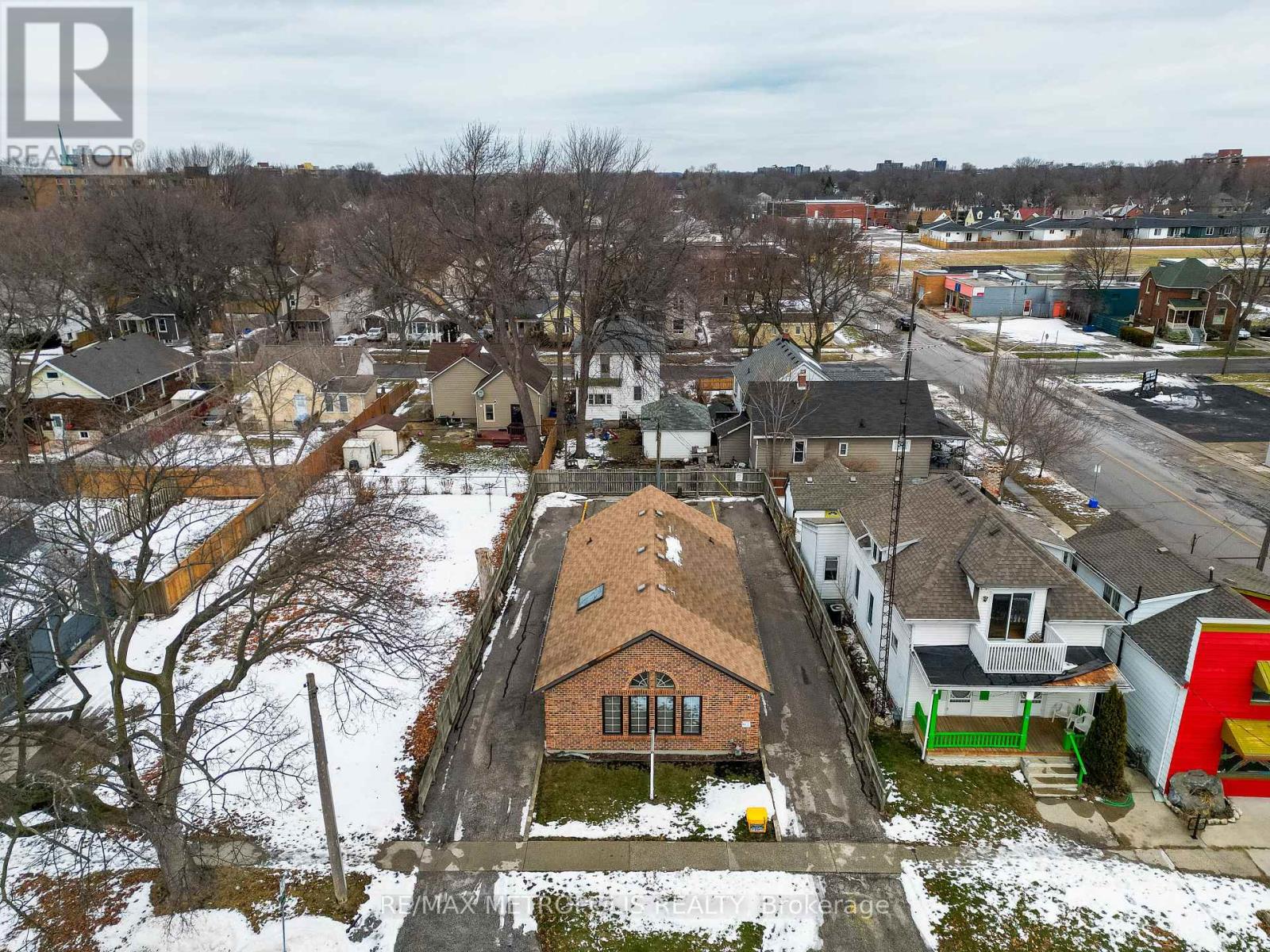 140 Cameron Street, Sarnia, Ontario  N7T 4V8 - Photo 27 - X12687934