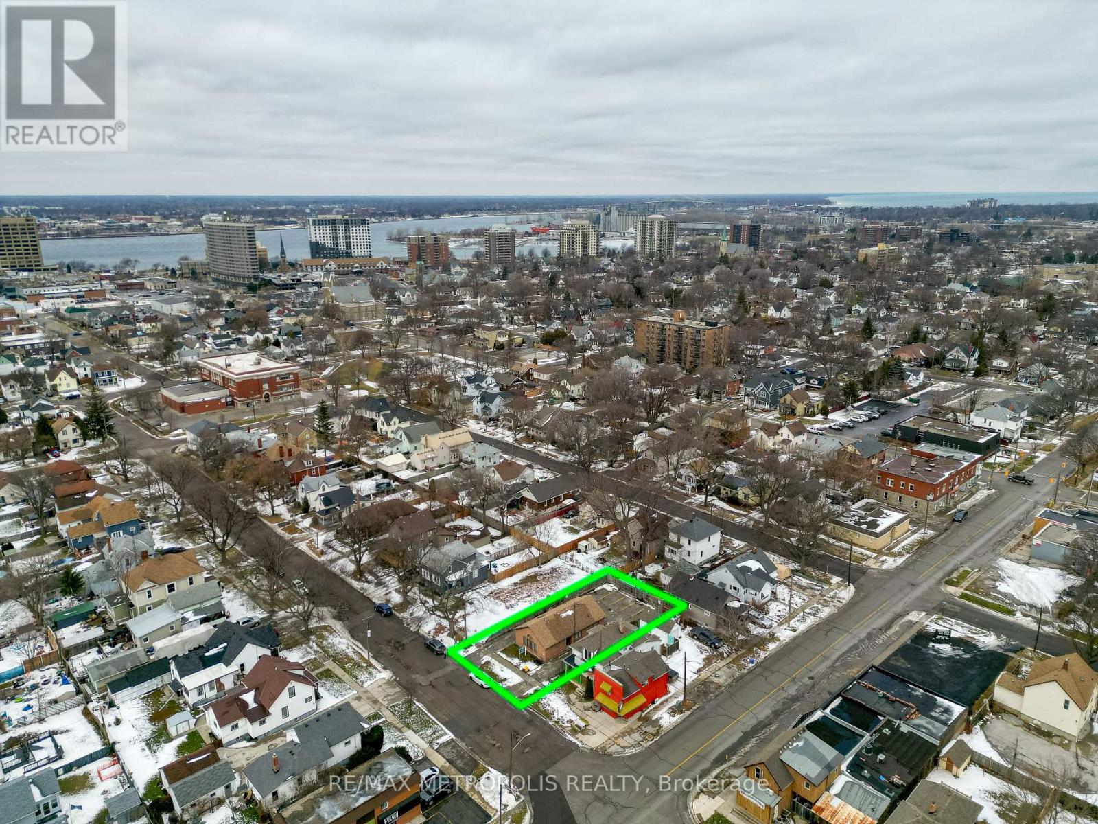 140 Cameron Street, Sarnia, Ontario  N7T 4V8 - Photo 29 - X12687934