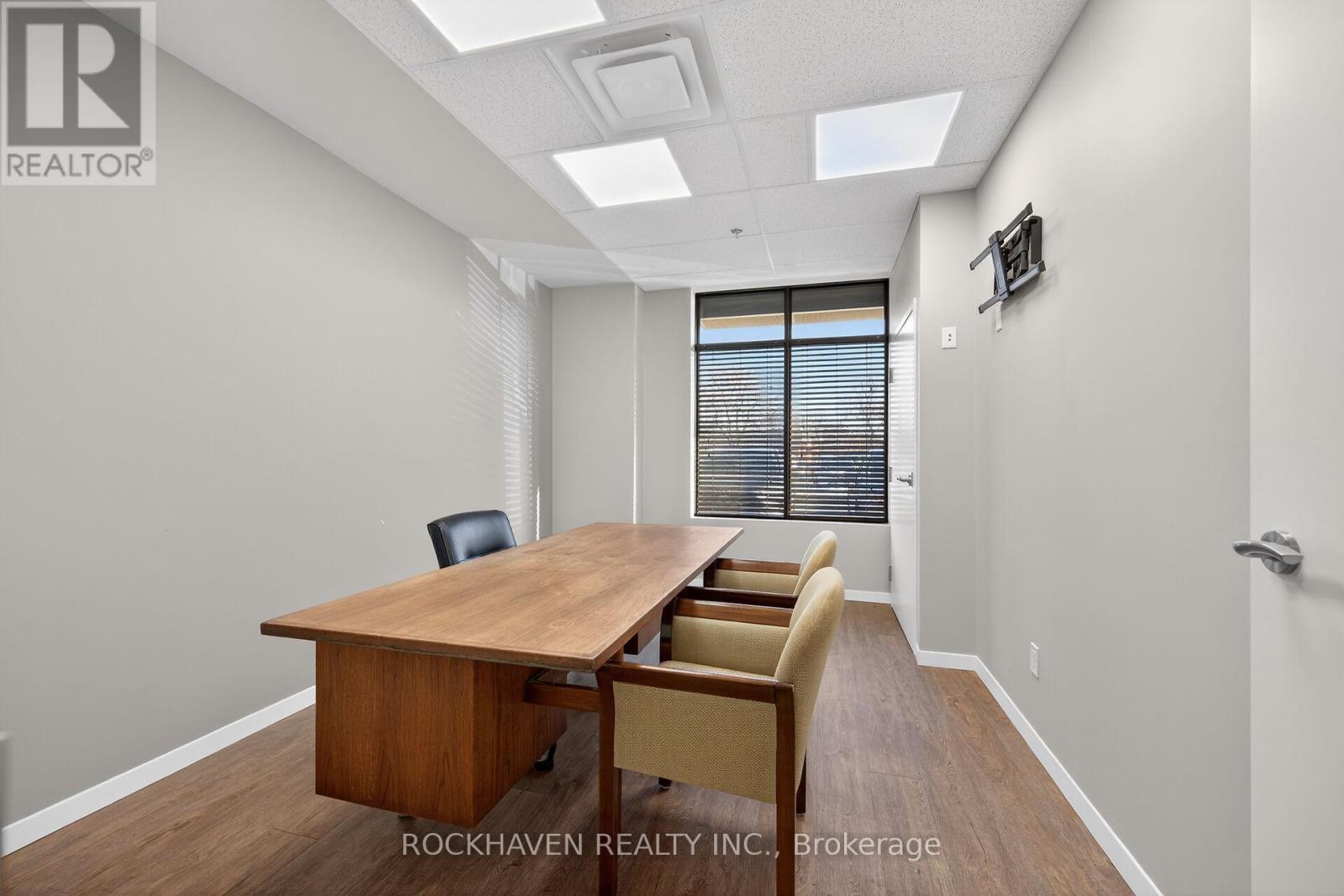 109 - 170 Rockhaven Lane, Hamilton, Ontario  L8B 1B5 - Photo 10 - X12687938