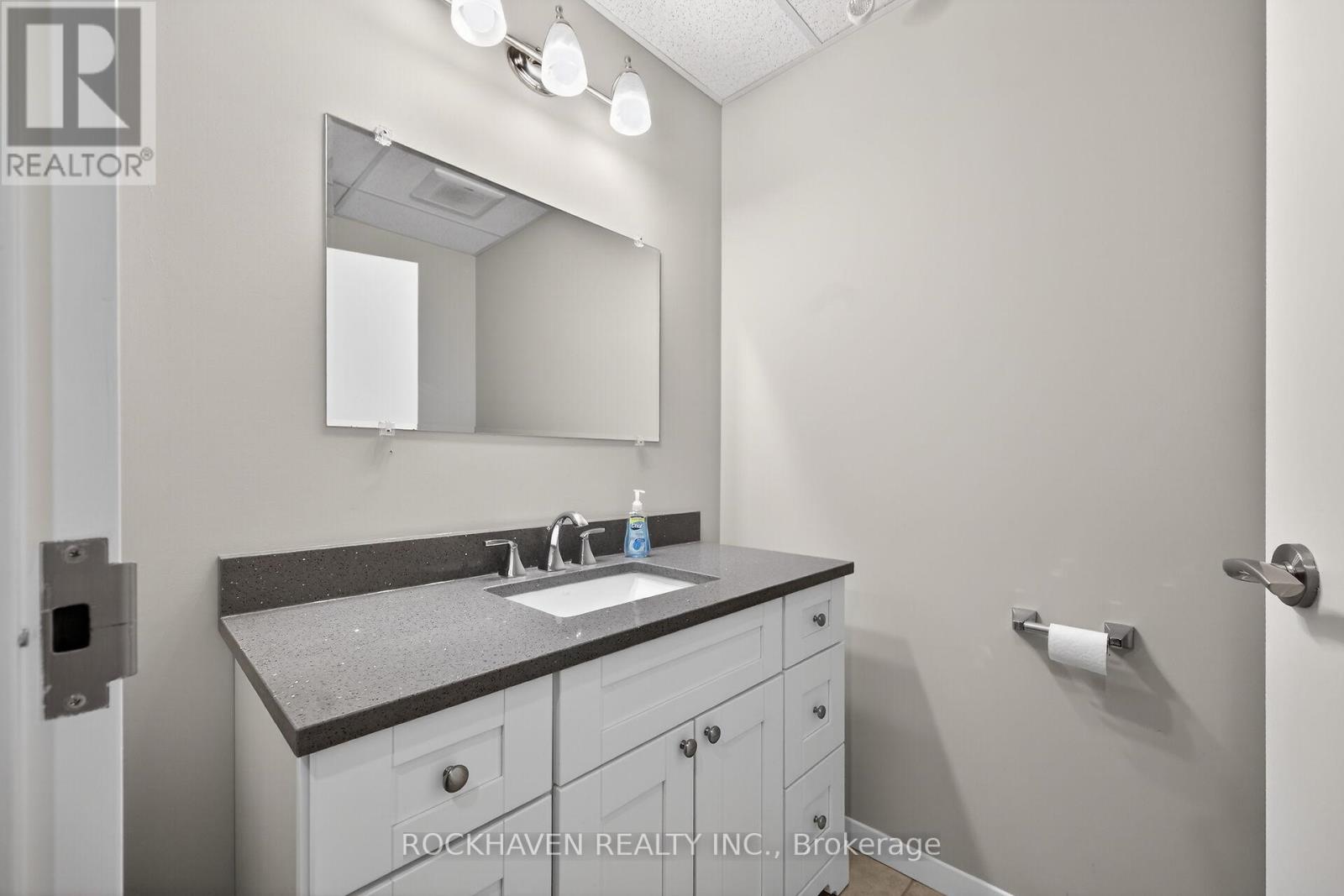 109 - 170 Rockhaven Lane, Hamilton, Ontario  L8B 1B5 - Photo 17 - X12687938