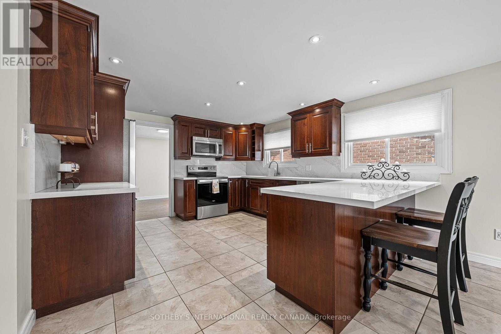 154 Covington Crescent, Cambridge, Ontario  N2N 2X4 - Photo 15 - X12688032