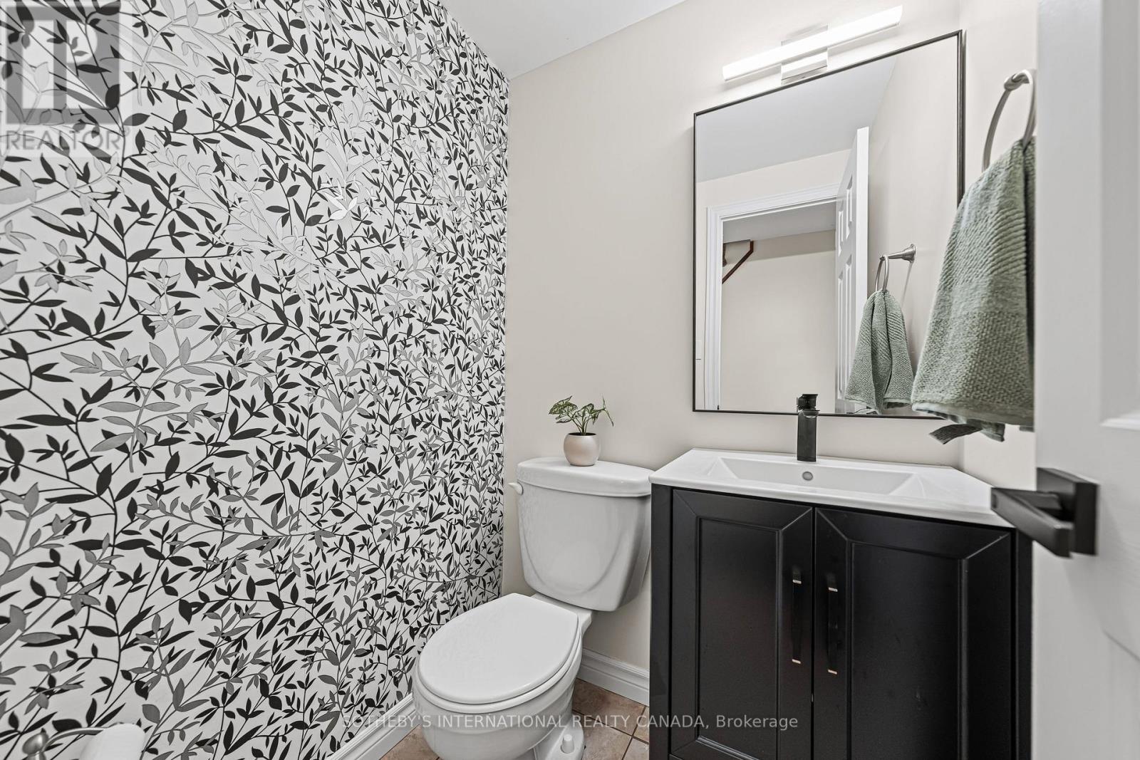 154 Covington Crescent, Cambridge, Ontario  N2N 2X4 - Photo 23 - X12688032