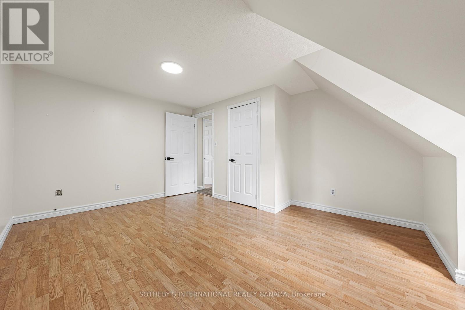 154 Covington Crescent, Cambridge, Ontario  N2N 2X4 - Photo 35 - X12688032