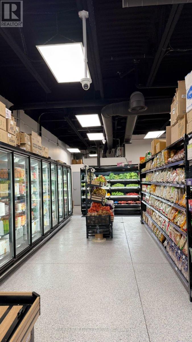 450 Hespeler Road, Cambridge, Ontario  N1R 6J2 - Photo 5 - X12688132