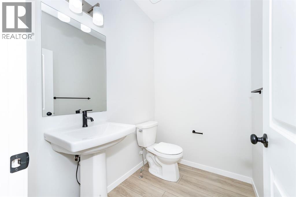 522 Lucas Boulevard Nw, Calgary, Alberta  T3P 2C9 - Photo 14 - A2278092