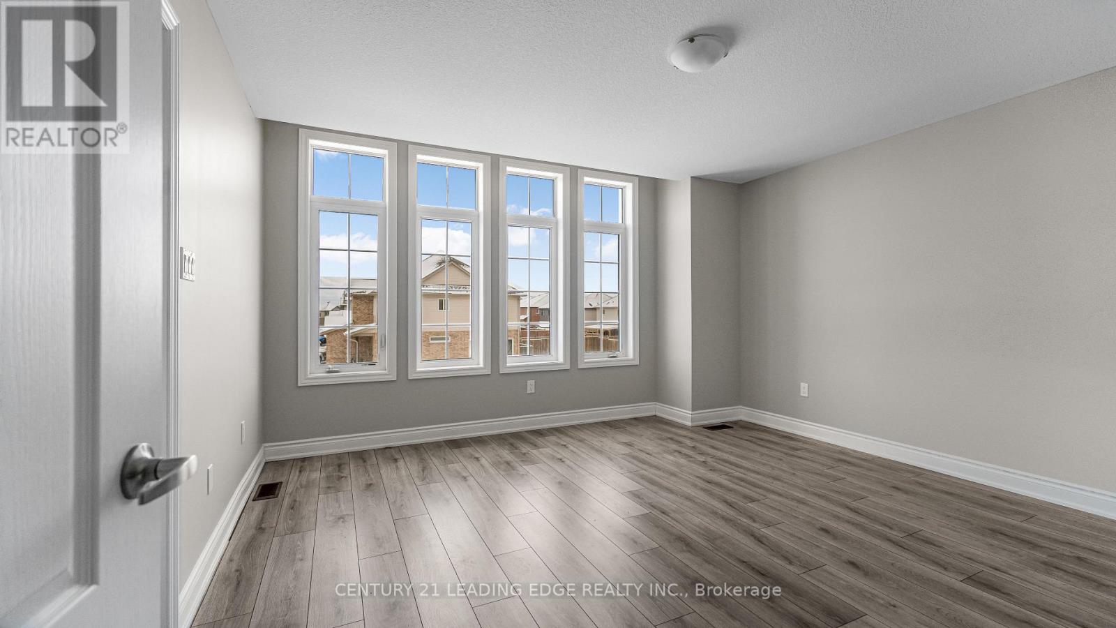 124 Sunset Way, Thorold, Ontario  L0S 1A0 - Photo 25 - X12568478