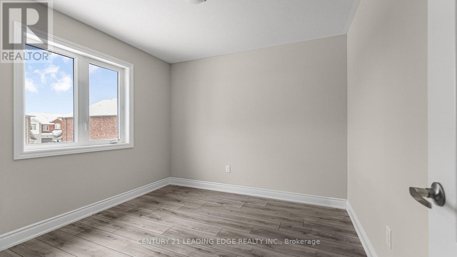 124 Sunset Way, Thorold, Ontario  L0S 1A0 - Photo 36 - X12568478