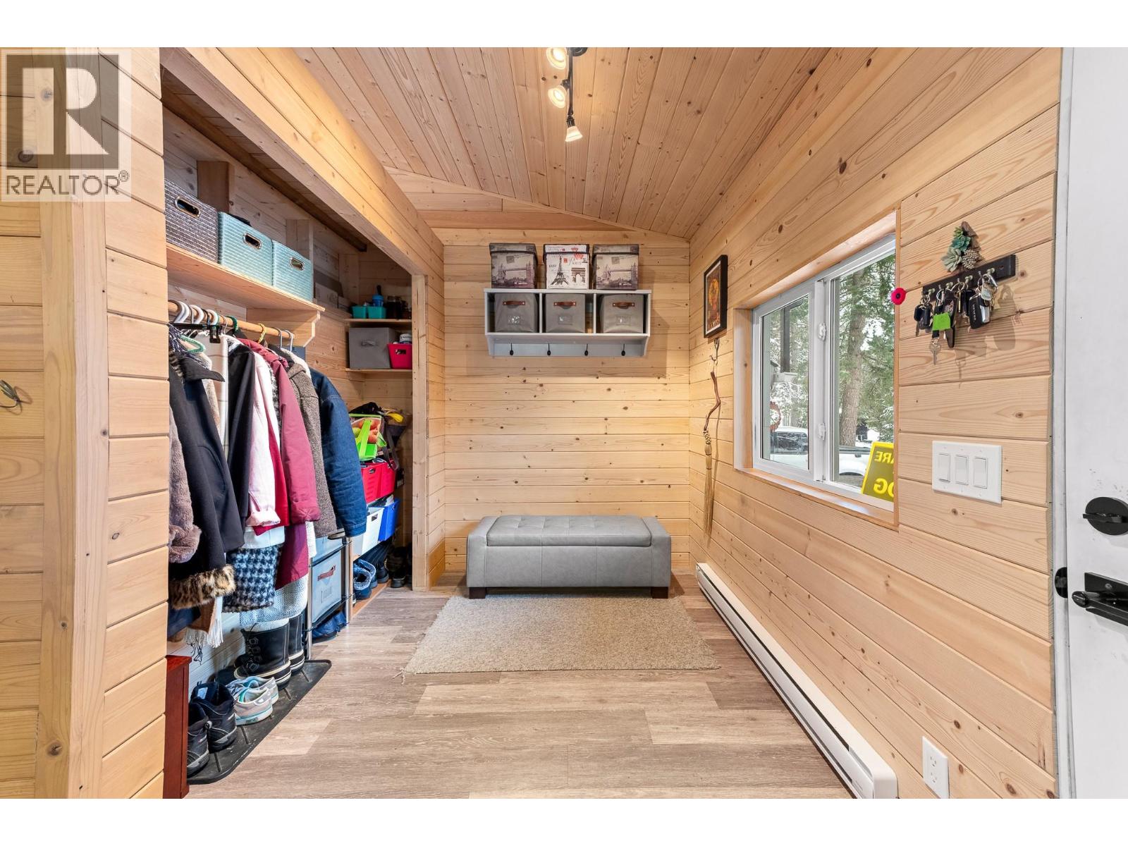 5807 Birch Avenue, Kitchener, British Columbia  V0B 1W1 - Photo 22 - 10372145