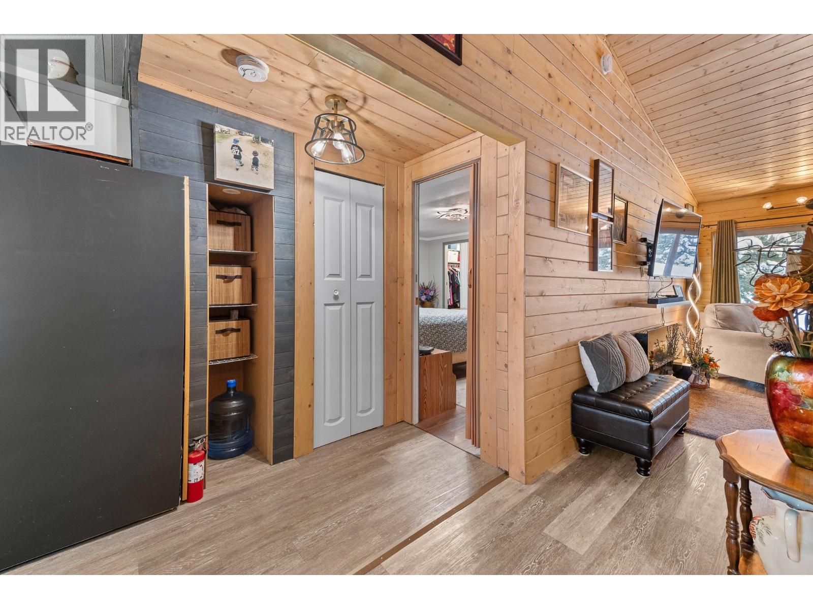 5807 Birch Avenue, Kitchener, British Columbia  V0B 1W1 - Photo 23 - 10372145