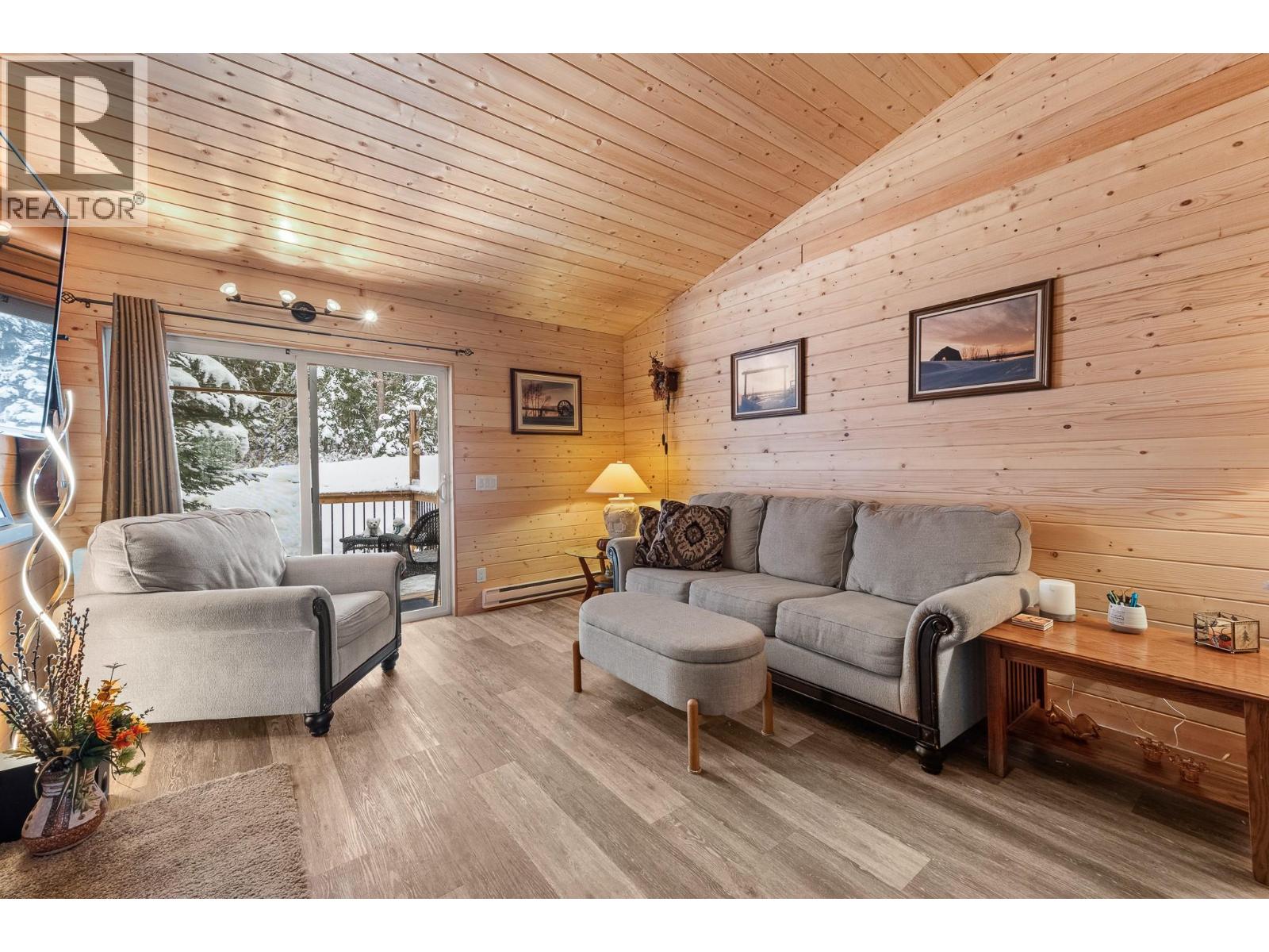 5807 Birch Avenue, Kitchener, British Columbia  V0B 1W1 - Photo 24 - 10372145