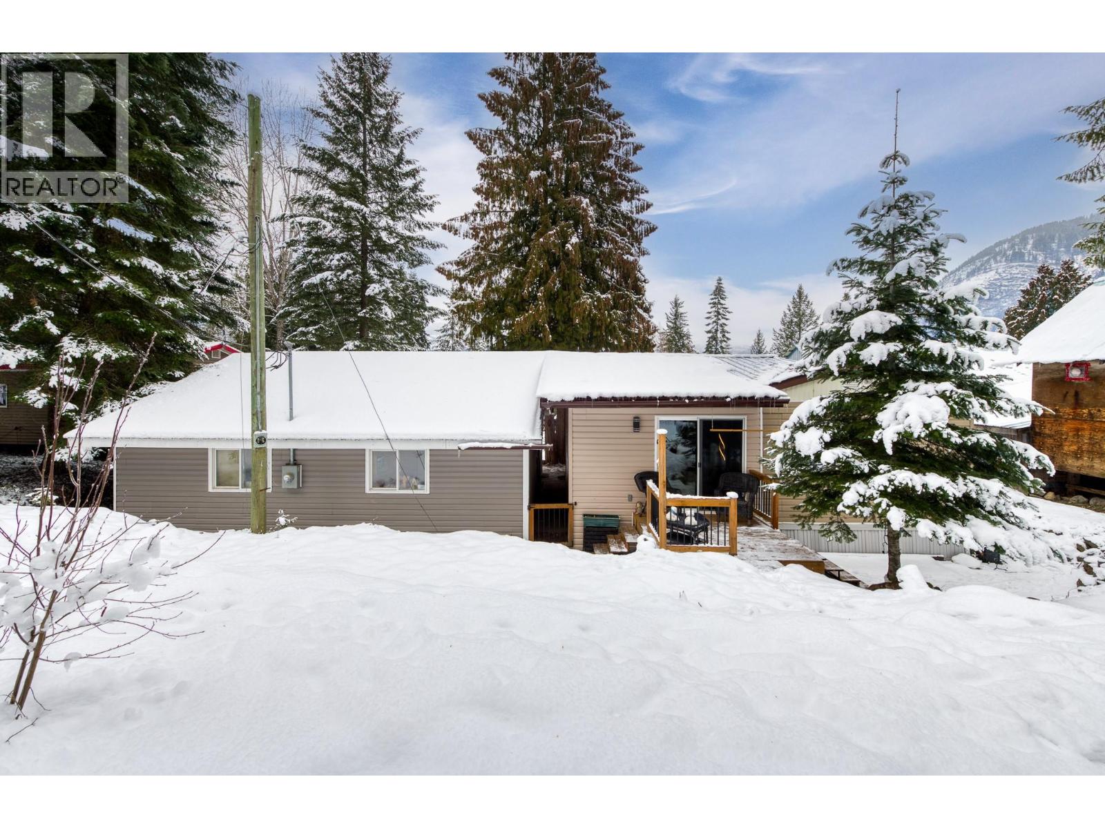 5807 Birch Avenue, Kitchener, British Columbia  V0B 1W1 - Photo 36 - 10372145