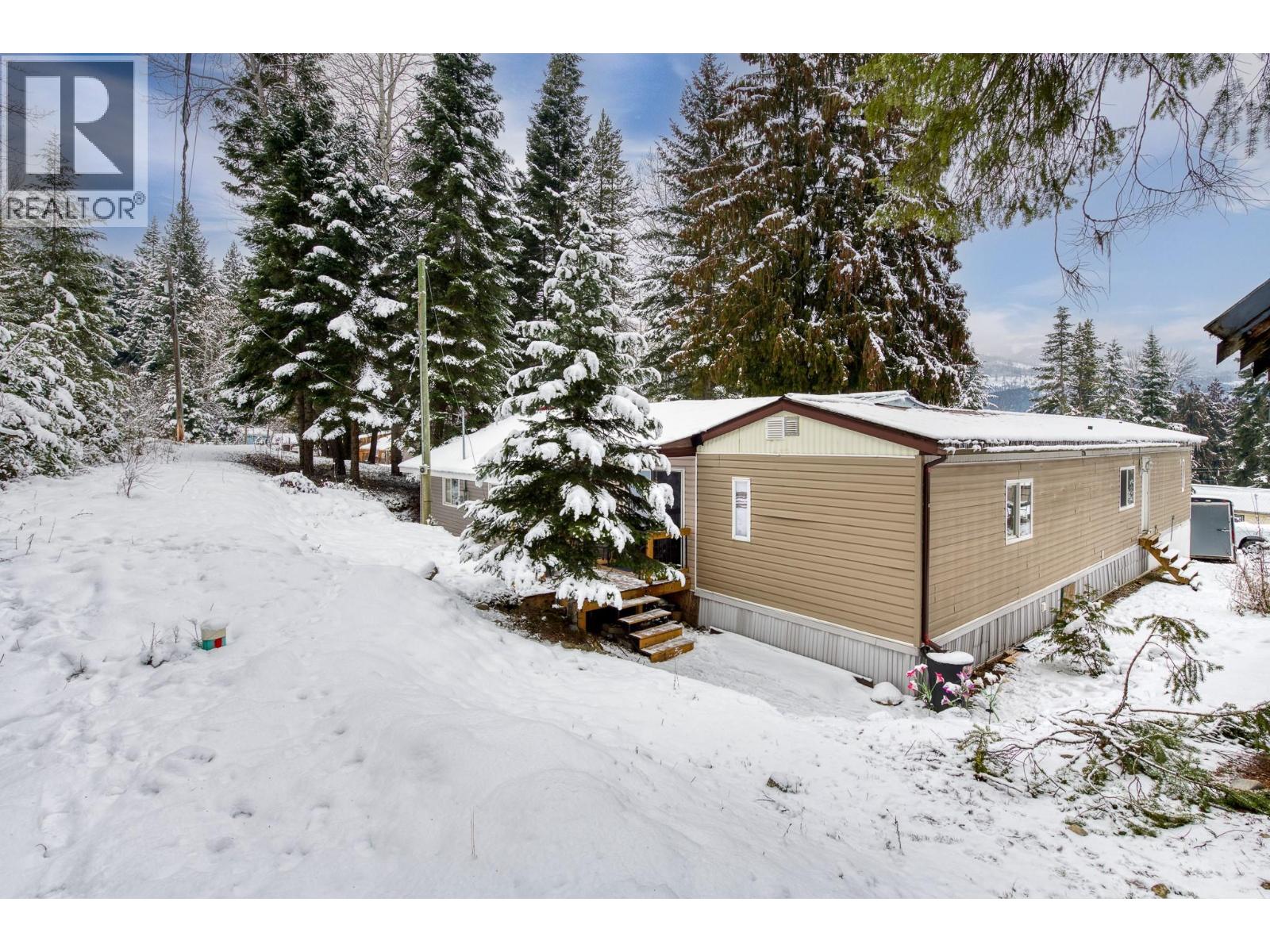 5807 Birch Avenue, Kitchener, British Columbia  V0B 1W1 - Photo 37 - 10372145