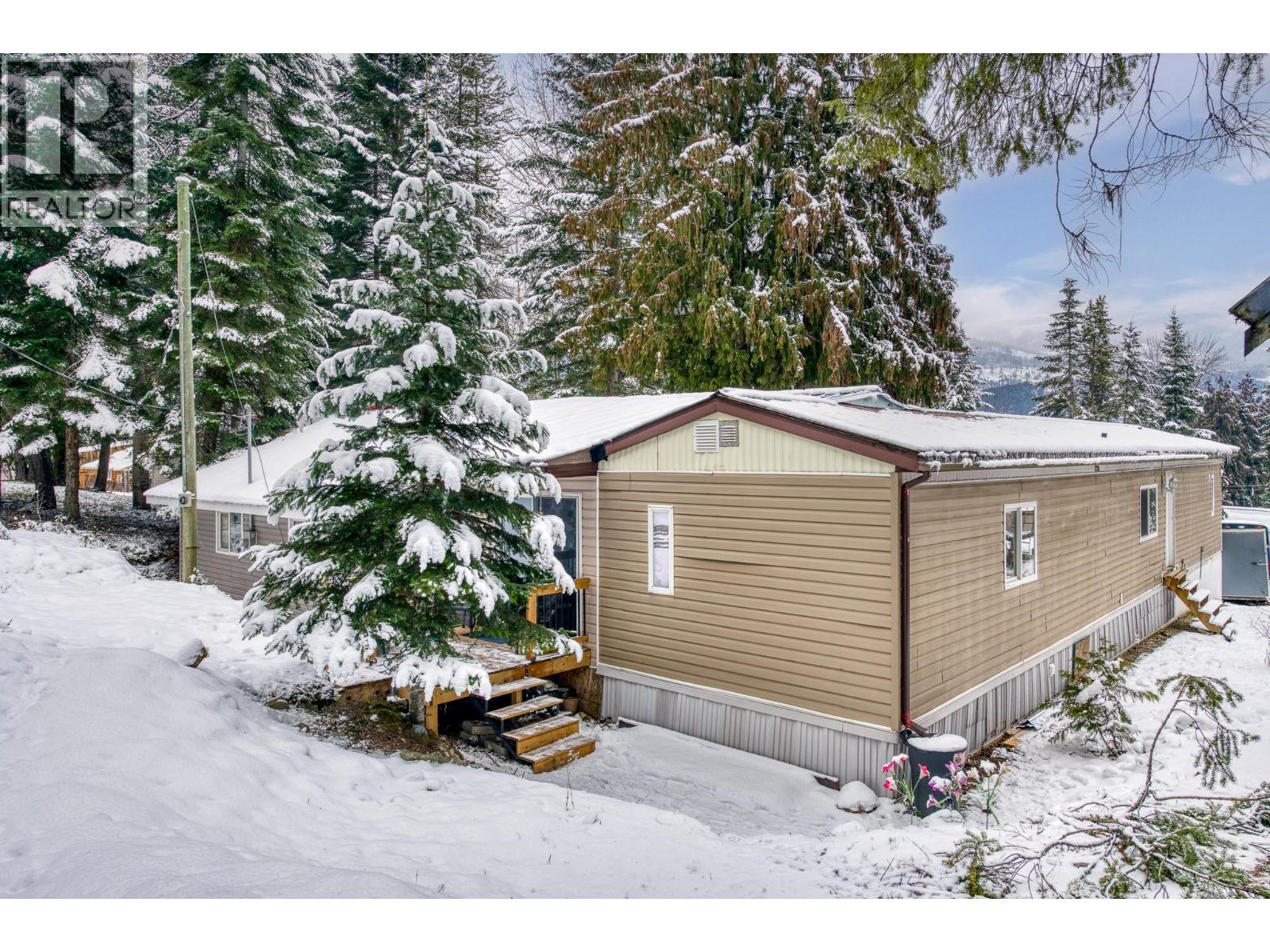 5807 Birch Avenue, Kitchener, British Columbia  V0B 1W1 - Photo 38 - 10372145