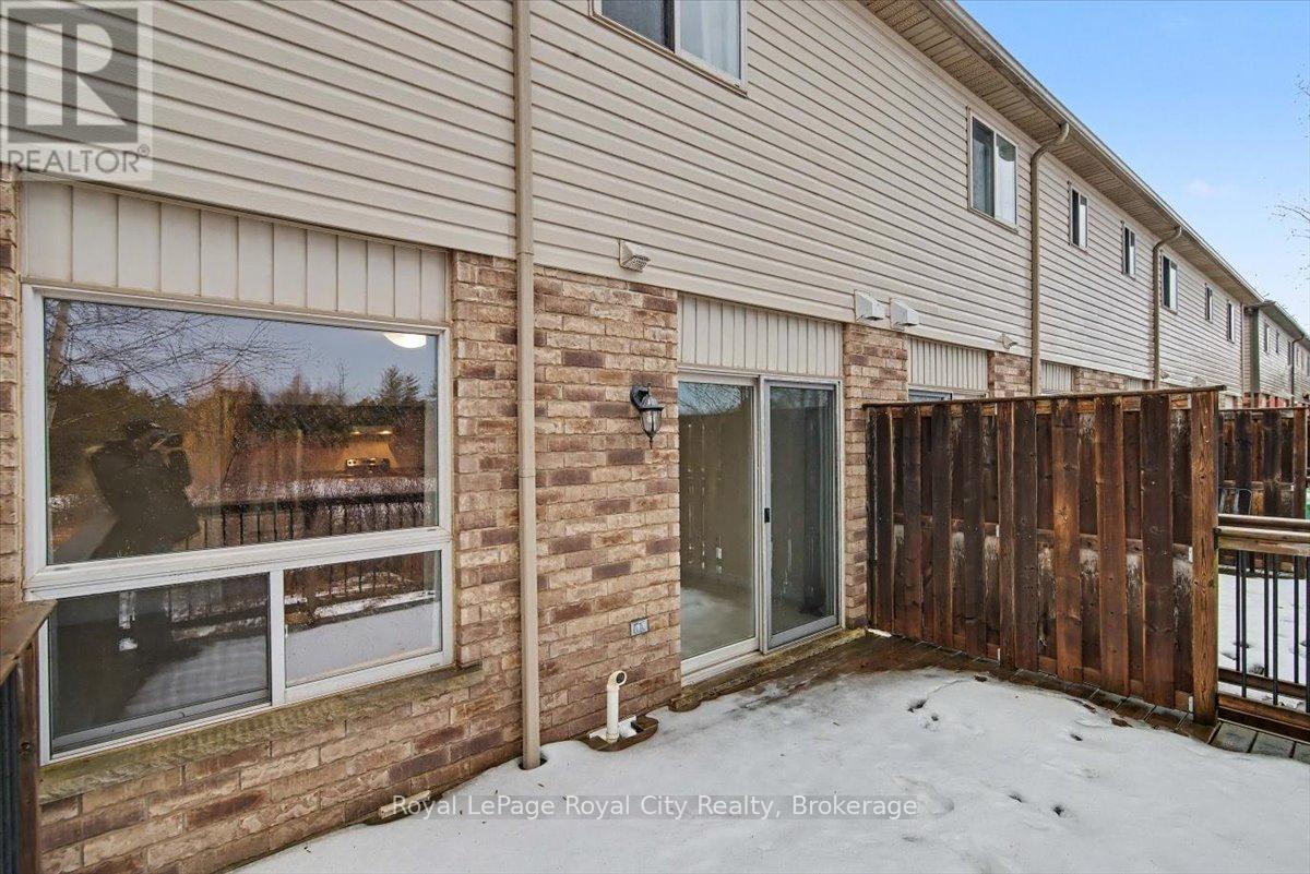 8 - 355 Macalister Boulevard, Guelph (Kortright East), Ontario  N1L 1B3 - Photo 29 - X12688292