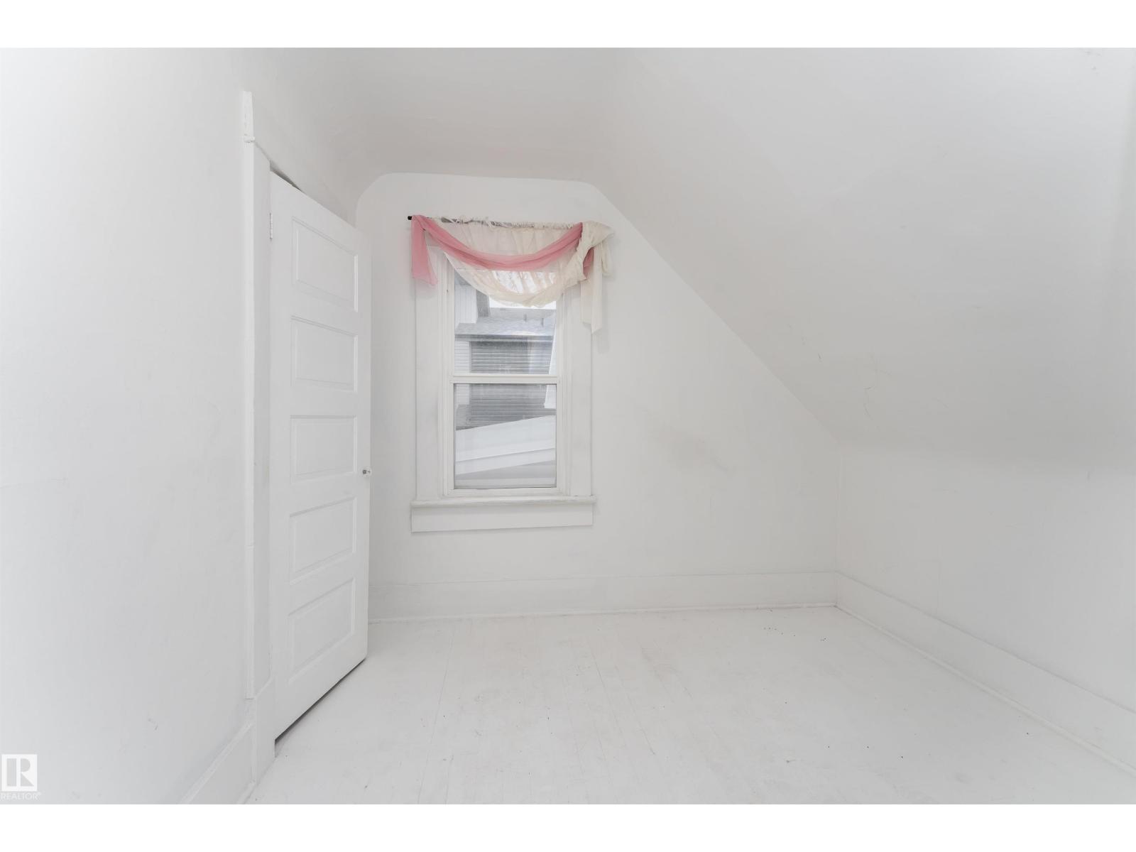 12018 95 St Nw, Edmonton, Alberta  T5G 1M7 - Photo 17 - E4469145