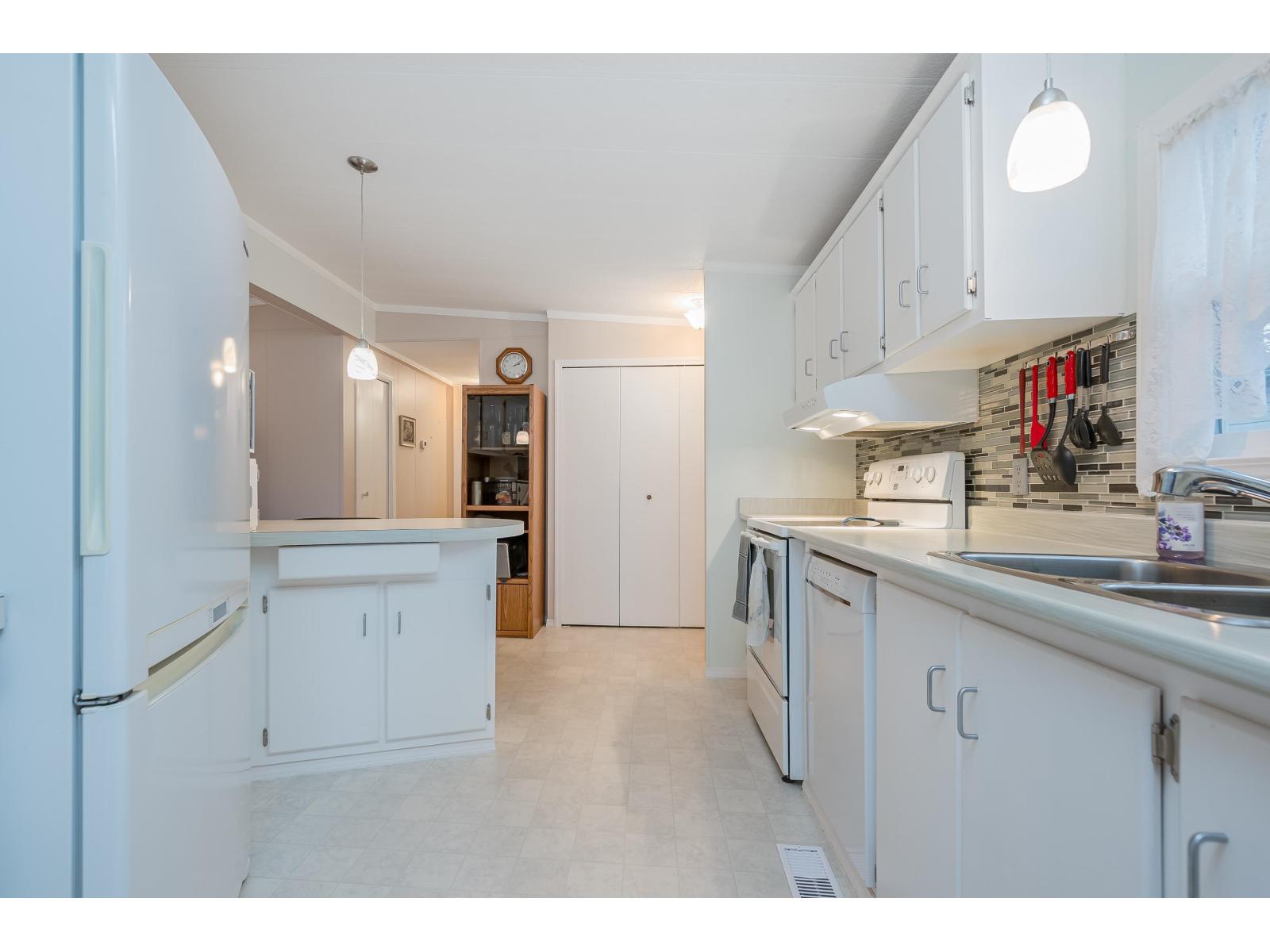 222 27111 0 Avenue, Langley, British Columbia  V4W 2T5 - Photo 14 - R3073586