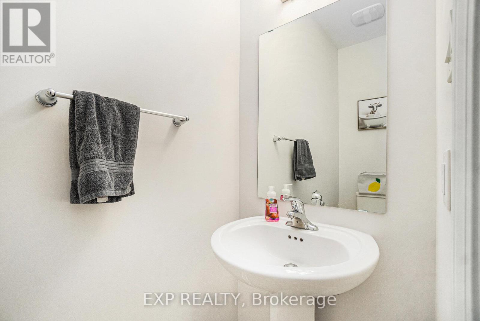 93 Richelieu Street, Russell, Ontario  K0A 1W0 - Photo 11 - X12688290