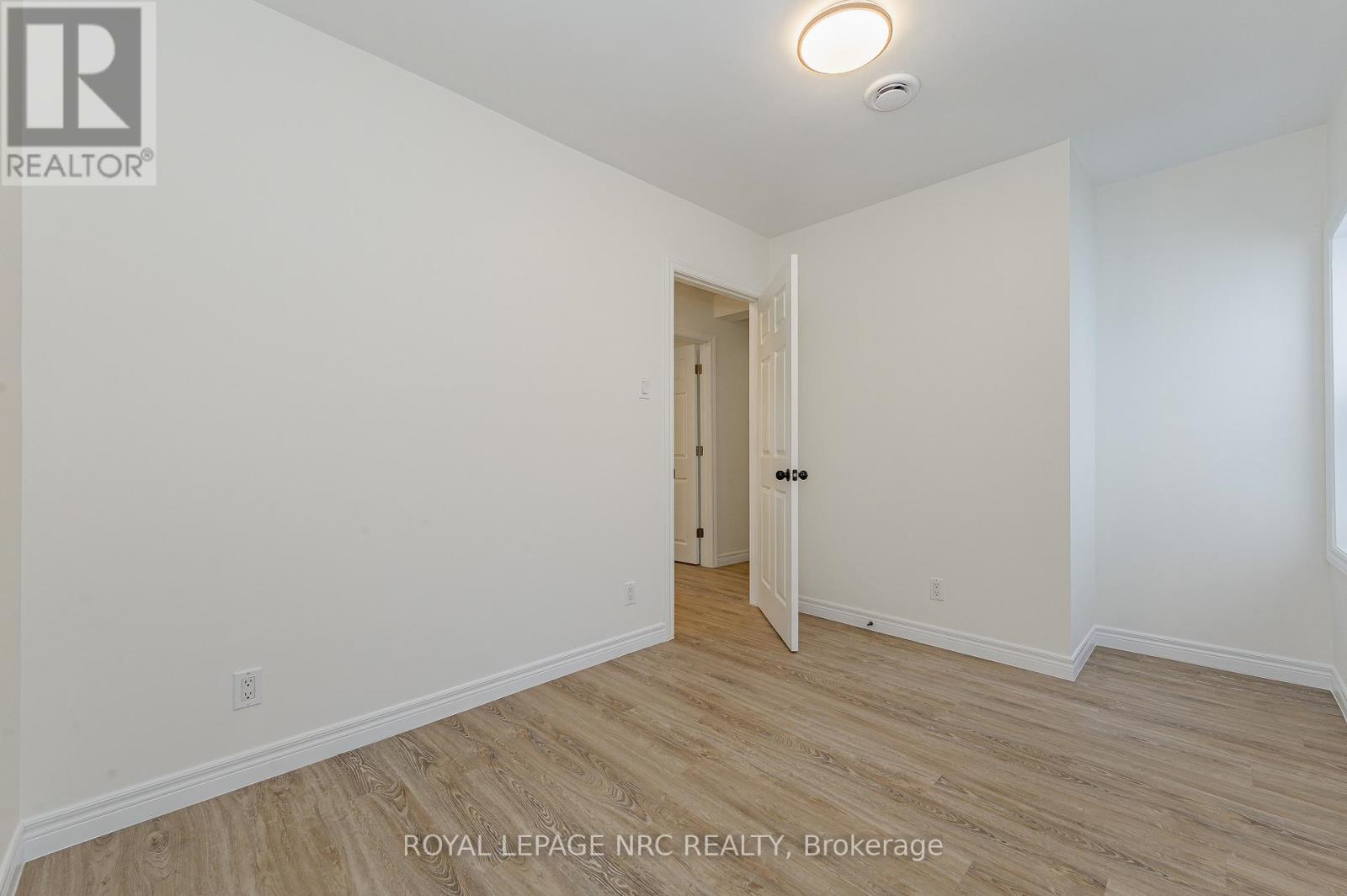 Unit A - 237 Mitchell Street, Port Colborne, Ontario  L3K 1Y5 - Photo 18 - X12612394