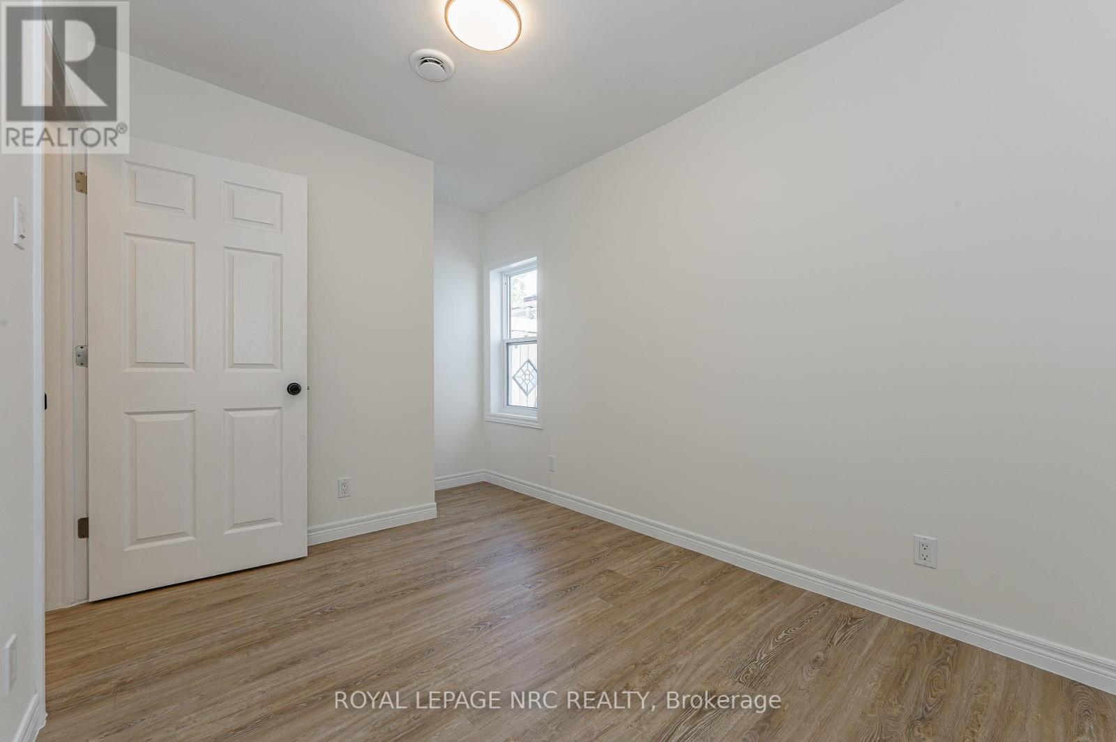 Unit A - 237 Mitchell Street, Port Colborne, Ontario  L3K 1Y5 - Photo 19 - X12612394