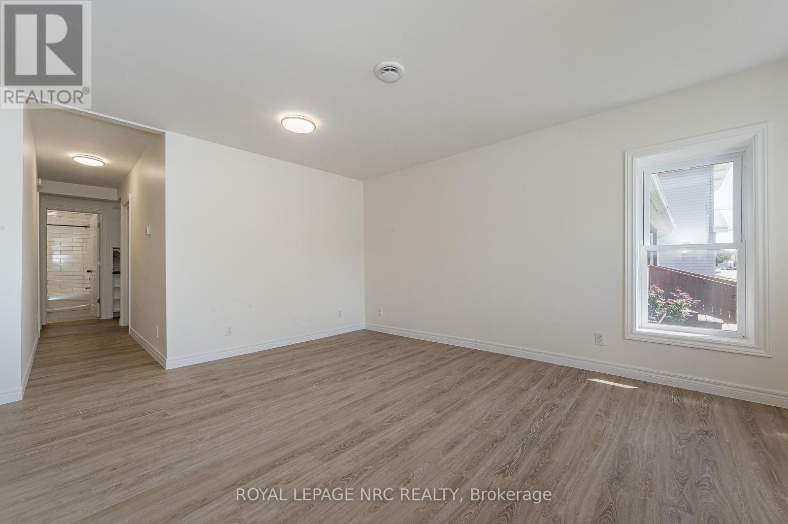 Unit A - 237 Mitchell Street, Port Colborne, Ontario  L3K 1Y5 - Photo 7 - X12612394