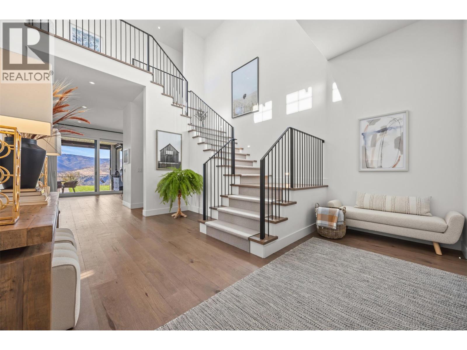 114 Red Sky Court, Kelowna, British Columbia  V1V 3G4 - Photo 3 - 10372219