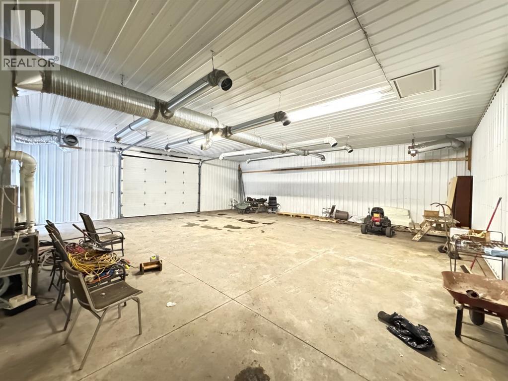 261056 Twp Rd 290, Rural Kneehill County, Alberta  T0M 0A0 - Photo 5 - A2270054