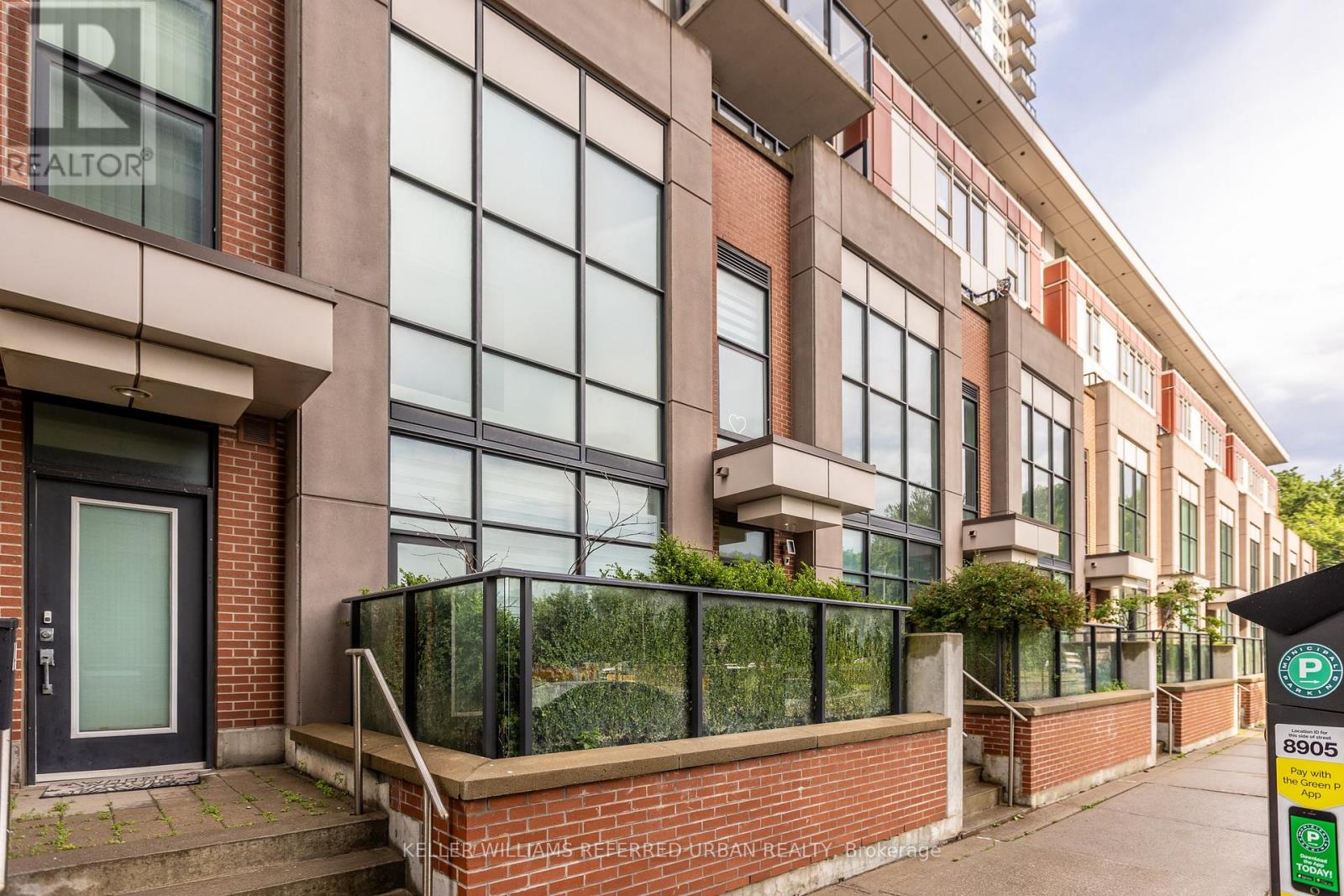 19 Town Centre Court, Toronto, Ontario  M1P 0B3 - Photo 3 - E12683174