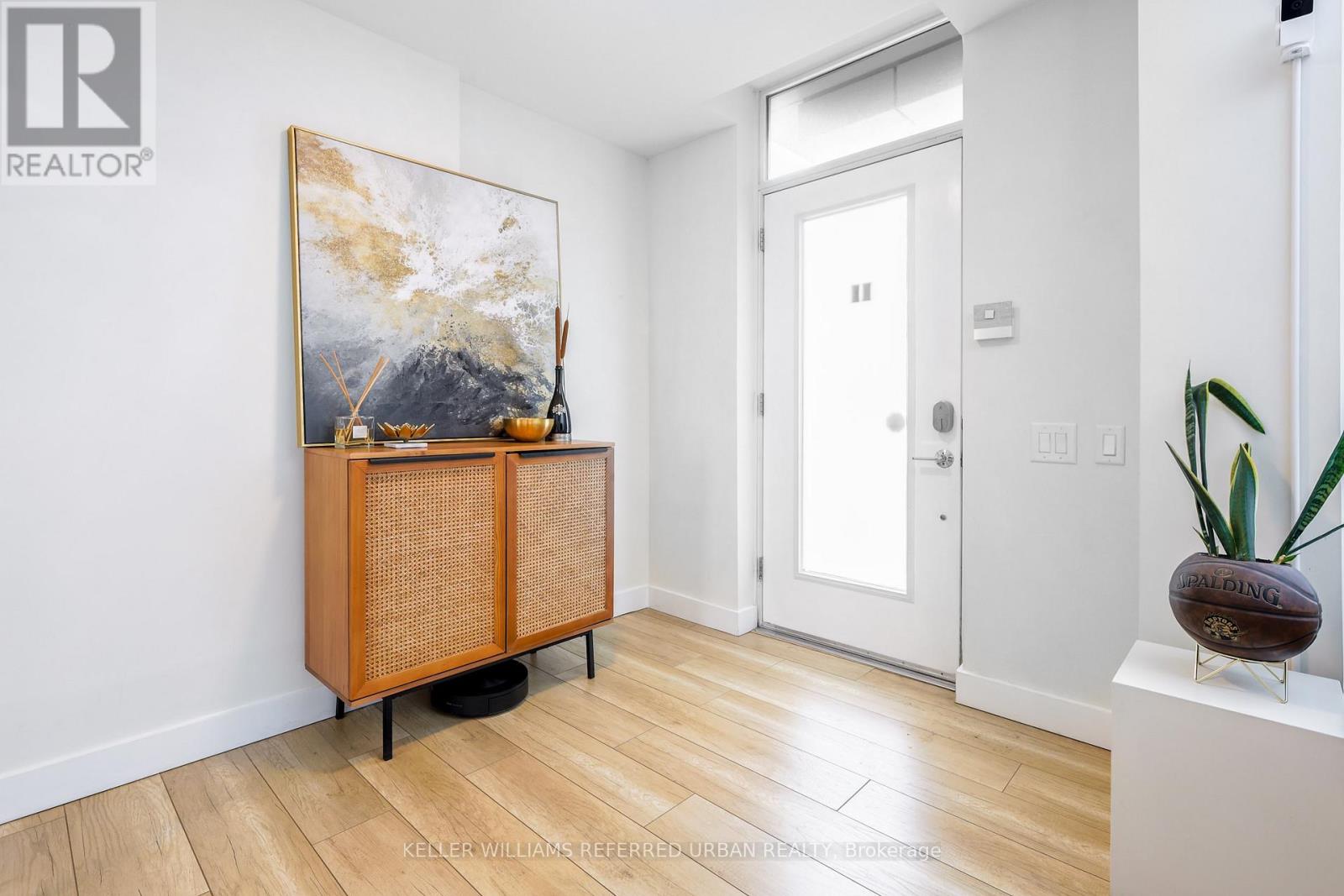 19 Town Centre Court, Toronto, Ontario  M1P 0B3 - Photo 6 - E12683174