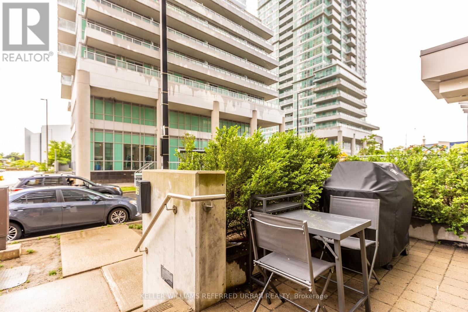 19 Town Centre Court, Toronto, Ontario  M1P 0B3 - Photo 4 - E12683174