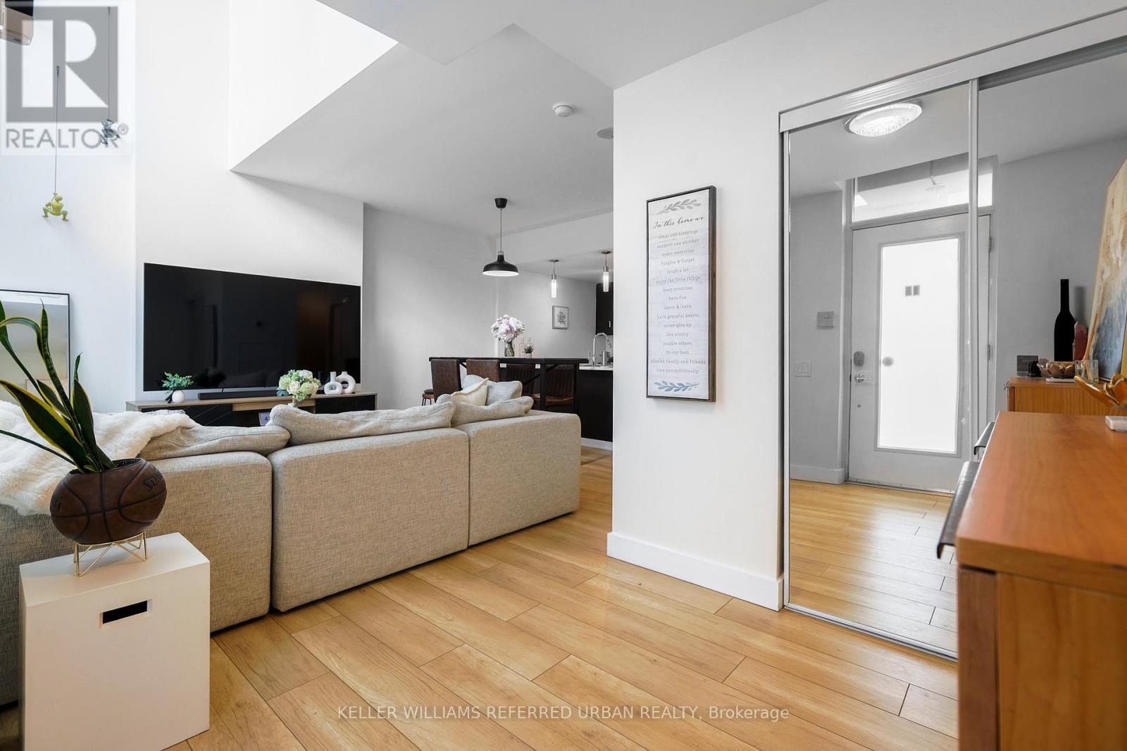 19 Town Centre Court, Toronto, Ontario  M1P 0B3 - Photo 7 - E12683174