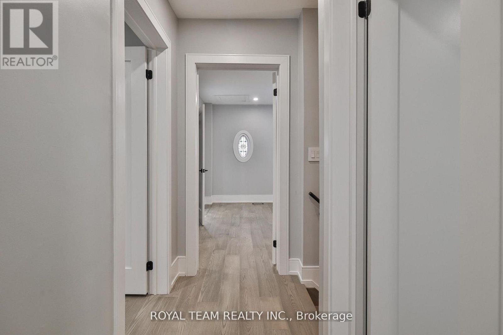 150 St Johns Road, Toronto, Ontario  M6P 1T9 - Photo 20 - W12687312