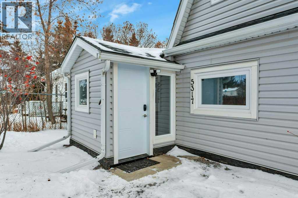 5317 50 Street, Rimbey, Alberta  T0C 2J0 - Photo 4 - A2278483