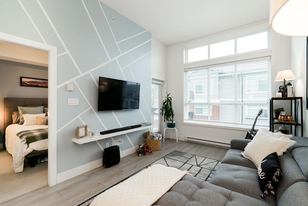 409 6468 195a Street, Surrey, British Columbia  V4N 6R6 - Photo 9 - R3078348