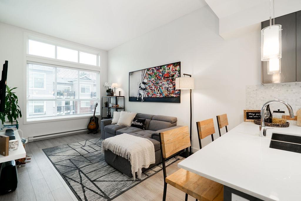 409 6468 195a Street, Surrey, British Columbia  V4N 6R6 - Photo 7 - R3078348