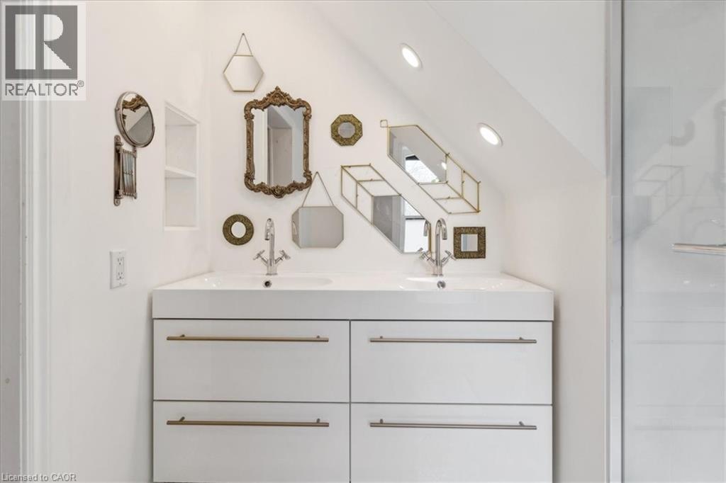 123 Main Street W, Grimsby, Ontario  L3M 1R9 - Photo 31 - 40797833