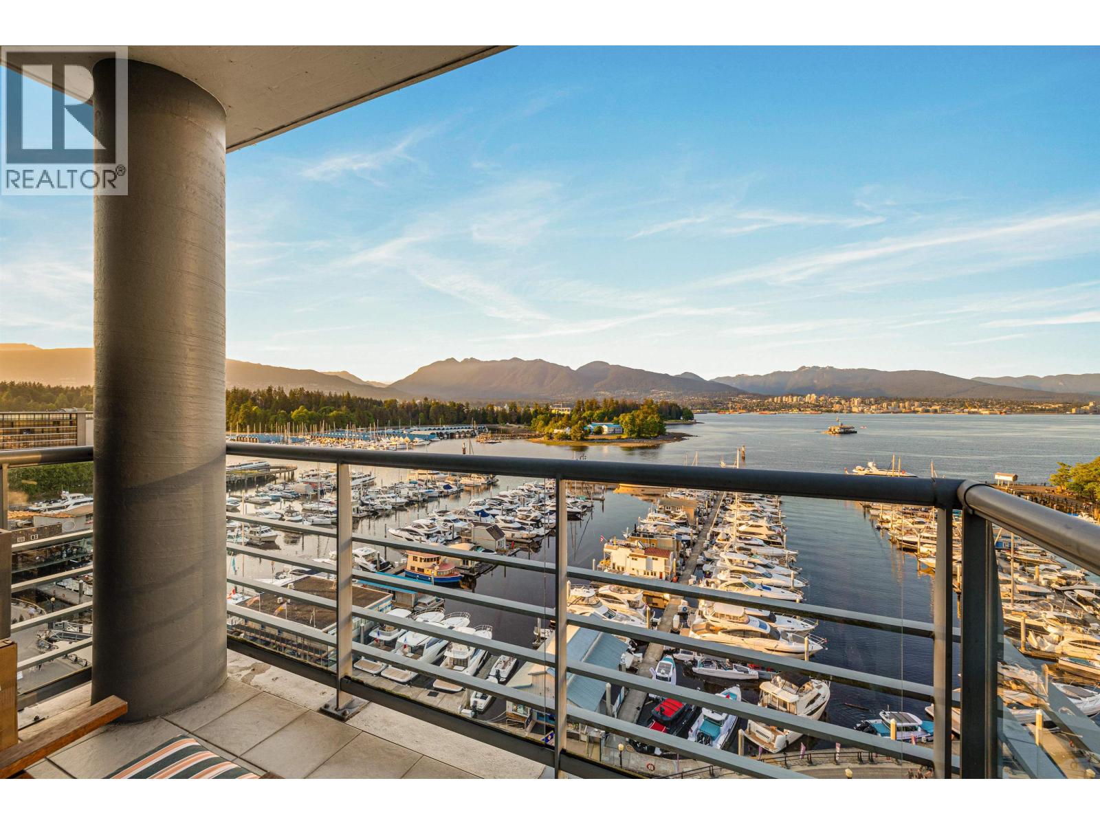 1002 499 Broughton Street, Vancouver, British Columbia  V6G 3K1 - Photo 2 - R3078274