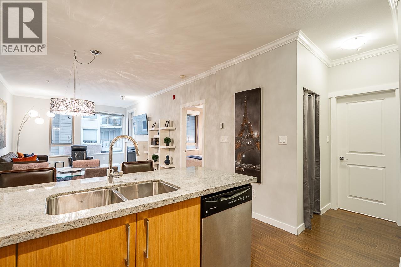 403 139 W 22nd Street, North Vancouver, British Columbia  V7M 0B5 - Photo 4 - R3078275