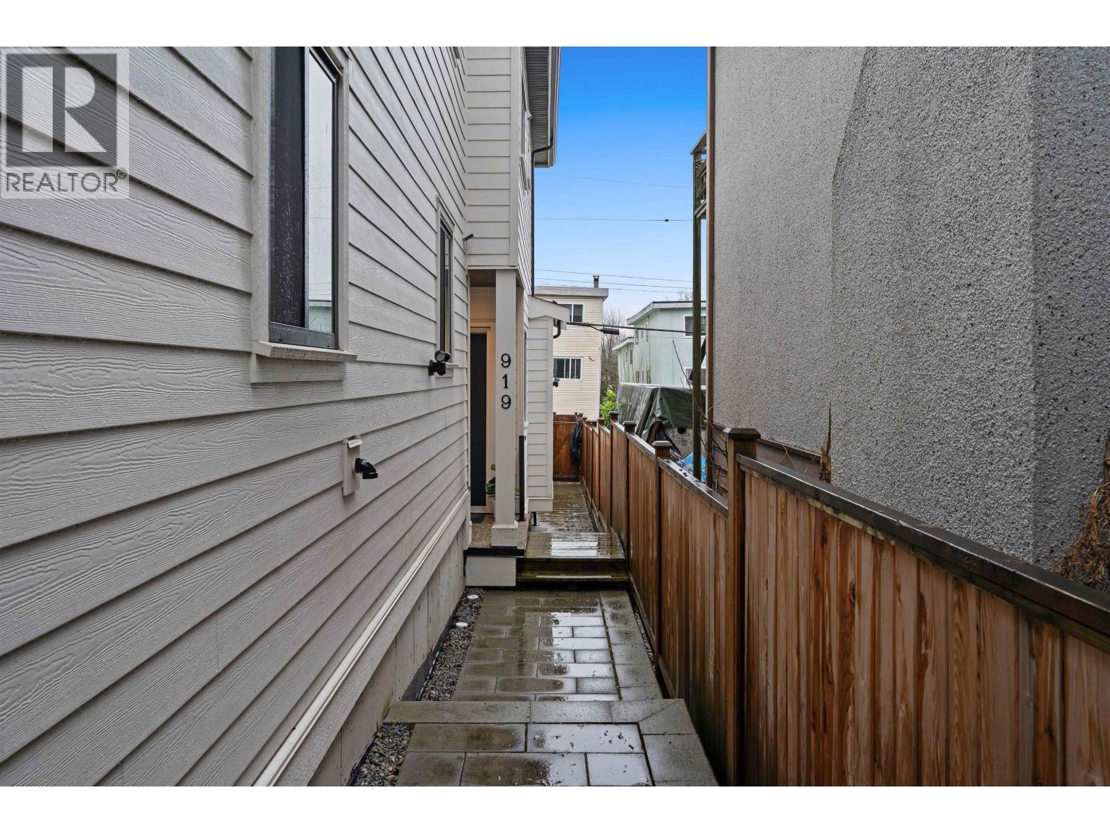 919 E 10th Avenue, Vancouver, British Columbia  V5T 2B3 - Photo 34 - R3078285